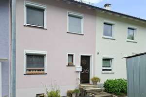 Renoviertes Reihenmittelhaus mit charmantem Garten – Die vollständige Adresse der Immobilie erhältst du vom Anbieter., 72760 Reutlingen-Mitte, Reutlingen – Vorschaubild 13