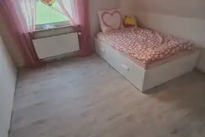 * Einfamilienhaus im Grünen * *Wintergarten* *Kaminofen* *Doppelgarage* *Großer Garten* – Minden-Lübbecke (Kreis) – Vorschaubild 16