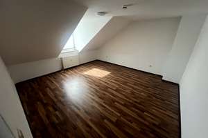 Helle 3,5-Zimmer-Dachgeschosswohnung mit Balkon in Duisburg-Hamborn – Markgrafenstr. 3, 47166 Obermarxloh, Duisburg – Vorschaubild 34