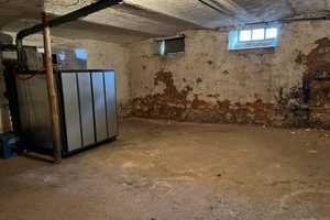 MICHELBACH : Ehemalige GASTSTÄTTE mit WOHNUNG für HANDWERKER ! – Saarlouis (Kreis) – Vorschaubild 21
