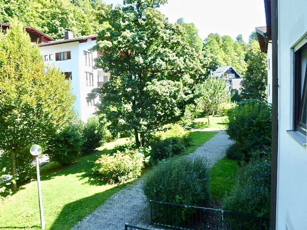 Lage, Lage: 37qm Wohnzimmer, 2 Schlafzimmer, 2 Bäder