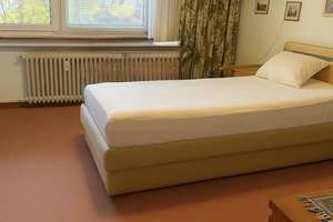 Schöne, helle, vermietete 2-Zimmer-Wohnung, mit Südbalkon und Lift in München Laim – Mathunistraße 17, 80686 St. Ulrich, München – Vorschaubild 5