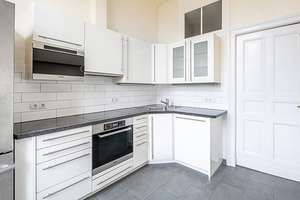 Herrschaftlicher Stuckaltbau mit 4 Zimmern im beliebten Nollendorfkiez – Die vollständige Adresse der Immobilie erhältst du vom Anbieter., 10777 Schöneberg, Berlin – Vorschaubild 5