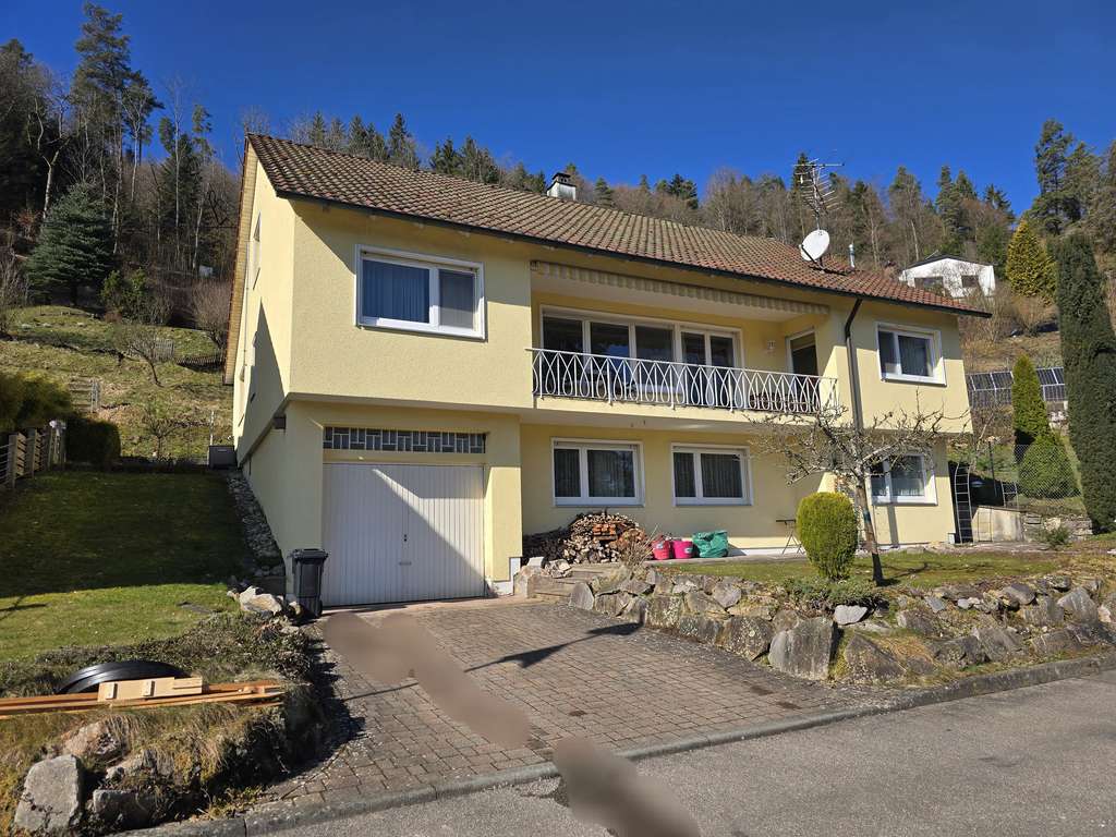 Immobilie in Oberndorf am Neckar - Pünktlich zum Frühlingsstart: Glück im eigenen Zuhause! - Bild 0