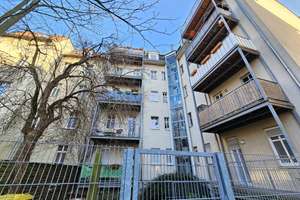 Zeitlose Kapitalanlage im Gründerzeithaus – 2-Zimmer-Wohnung mit Balkon und Aufzug – Die vollständige Adresse der Immobilie erhältst du vom Anbieter., 4299 Zentrum, Leipzig – Vorschaubild 7