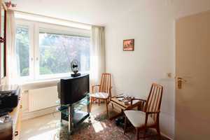 *NEUER PREIS* Bezugsfrei: Gepflegtes 4-Zi.-Reihenmittelhaus mit Tiefgarage und Garten in Nikolassee! – Berlin – Vorschaubild 9