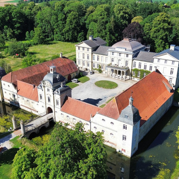 Atellier, Büro, Rückzugsort auf einem Wasserschloss zu vermieten