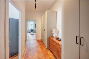 Möbliert: Großzügige Altbauwohnung mit viel Licht und klassischem Charme – Die vollständige Adresse der Immobilie erhältst du vom Anbieter., 80637 Dom Pedro, München – Vorschaubild 9