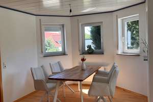 Geräumige und gepflegte 3,5-Zimmer-Wohnung in Top-Höhenlage – Die vollständige Adresse der Immobilie erhältst du vom Anbieter., 72074 Lustnau, Tübingen – Vorschaubild 5