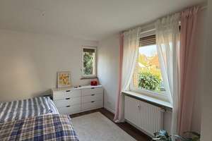Hochwertige 3-Zimmer Wohnung mit Kamin, EBK,Balkon und Garten – Am Wolfsfeld 39, 65191 Bierstadt, Wiesbaden – Vorschaubild 9