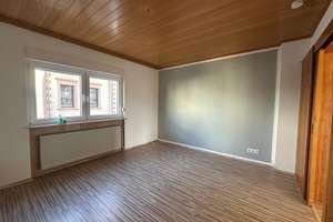 Freistehendes Einfamilienhaus mit Terrasse und Garage in zentraler Lage von Heusweiler – Die vollständige Adresse der Immobilie erhältst du vom Anbieter., 66265 Heusweiler – Vorschaubild 7