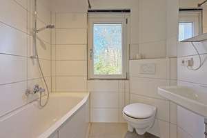 Haus in Bestlage: zentral, ruhig, viel Grün – Die vollständige Adresse der Immobilie erhältst du vom Anbieter., 22395 Poppenbüttel, Hamburg – Vorschaubild 10