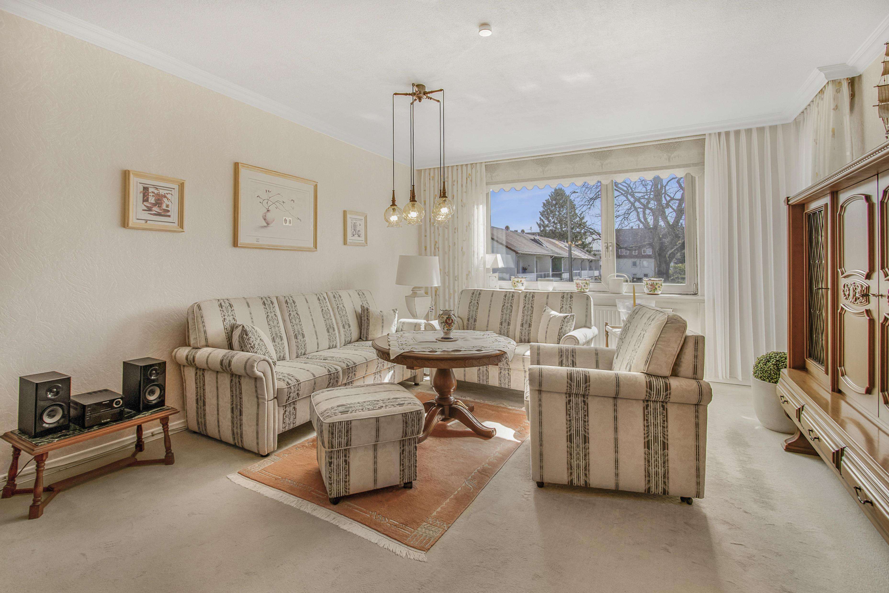 Gepflegte 3-ZKB-Wohnung mit Garage in beliebter Lage von Bremen-Vegesack, Bremen – Bild 4