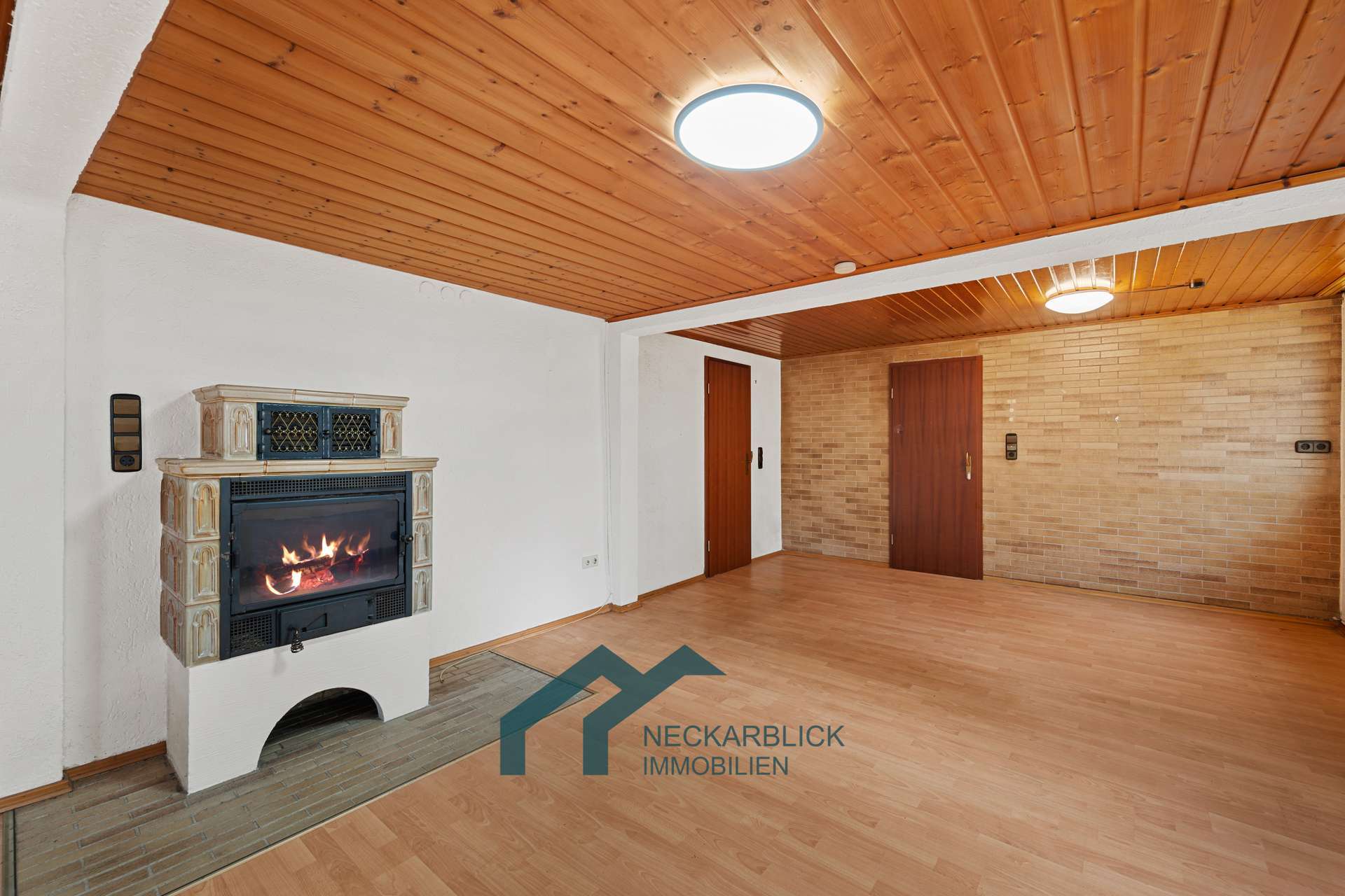 Raumwunder mit Entwicklungspotenzial in Top Lage!, Stuttgart – Bild 2