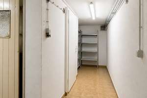 Attraktives Wohnen in Köln Höhenhaus: Modernisiertes 3-Parteienhaus. 188 qm, 8,5 Z. Traumgarten... – Die vollständige Adresse der Immobilie erhältst du vom Anbieter., 51061 Höhenhaus, Köln – Vorschaubild 29