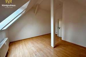 Letzte freistehende Wohnung! Altbauflair im Dachgeschoss: Großzügige 3-Zimmer-Wohnung in Apolda – Die vollständige Adresse der Immobilie erhältst du vom Anbieter., 99510 Apolda – Vorschaubild 7