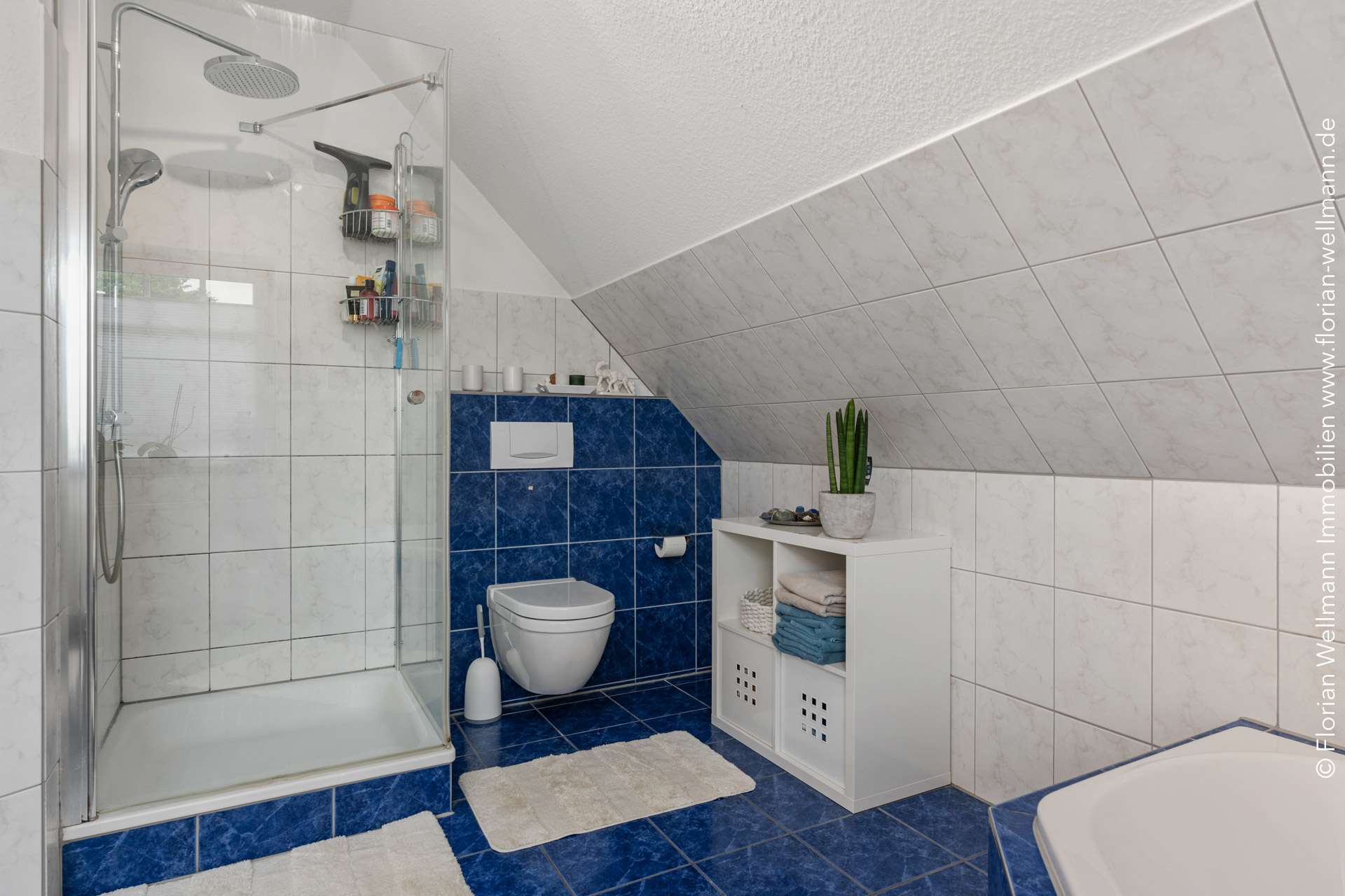 Immobilie in Heeslingen - Heeslingen | Großzügiges Einfamilienhaus mit Pool, Kamin, Vollkeller und idyllischem Garten - Bild 10