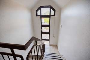 Helle 2-Zimmer-Wohnung aus den 80er/90er Jahren mit kleiner Dachterrasse und Stellplatz – Die vollständige Adresse der Immobilie erhältst du vom Anbieter., 38116 Lehndorf-Watenbüttel, Braunschweig – Vorschaubild 3