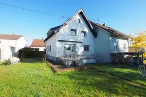 Einfamilienhaus in naturnaher Umgebung von Uchtelfangen! – Neunkirchen (Kreis) – Vorschaubild 3