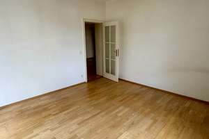 Provisionsfrei! Bezugsfreie 3-Zimmer-Wohnung in den historischen Stalinbauten am Strausberger Platz – Die vollständige Adresse der Immobilie erhältst du vom Anbieter., 10243 Friedrichshain, Berlin – Vorschaubild 3