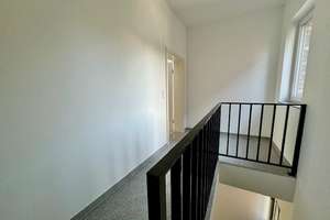 Lichtdurchflutetes Neubau-Penthouse in Marienthal – Die vollständige Adresse der Immobilie erhältst du vom Anbieter., 22043 Marienthal, Hamburg – Vorschaubild 2