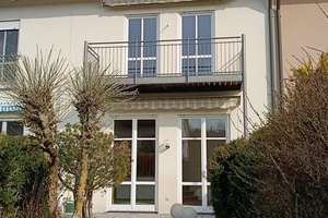 Provisionsfrei von privat, sofort frei! Gepflegtes, helles RMH in guter Lage in Hohenkammer – Alte Poststraße 27, 85411 Hohenkammer – Vorschaubild 1