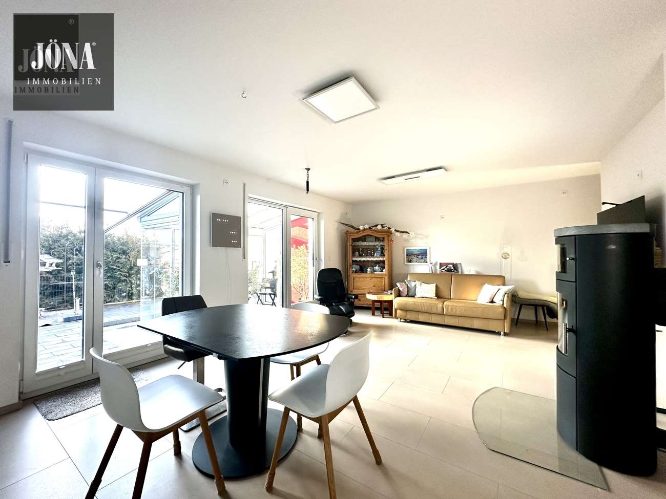 Immobilie in Himmelkron - Ein außergewöhnliches Wohnkonzept – klar, hochwertig, auf einer Ebene - Bild 8