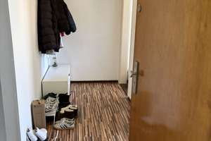 Alltagstaugliche 2-Zimmer-Wohnung in Bremerhaven – Hafenstraße 27, 27576 Lehe, Bremerhaven – Vorschaubild 1