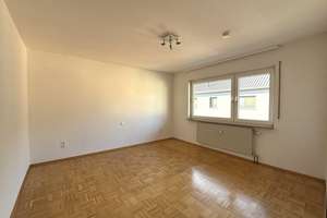 Willkommen daheim! Tolles 2-FH mit 2 sep. Eingängen, 2 Garagen, Balkon, Terrasse und schönem Garten – Die vollständige Adresse der Immobilie erhältst du vom Anbieter., 76706 Dettenheim – Vorschaubild 18