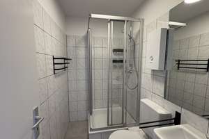 Single-Apartment mitten im Leben: Renovierte 1 Zimmer Wohnung in Flingern Nord. – Birkenstraße 111, 40235 Flingern Nord, Düsseldorf – Vorschaubild 5