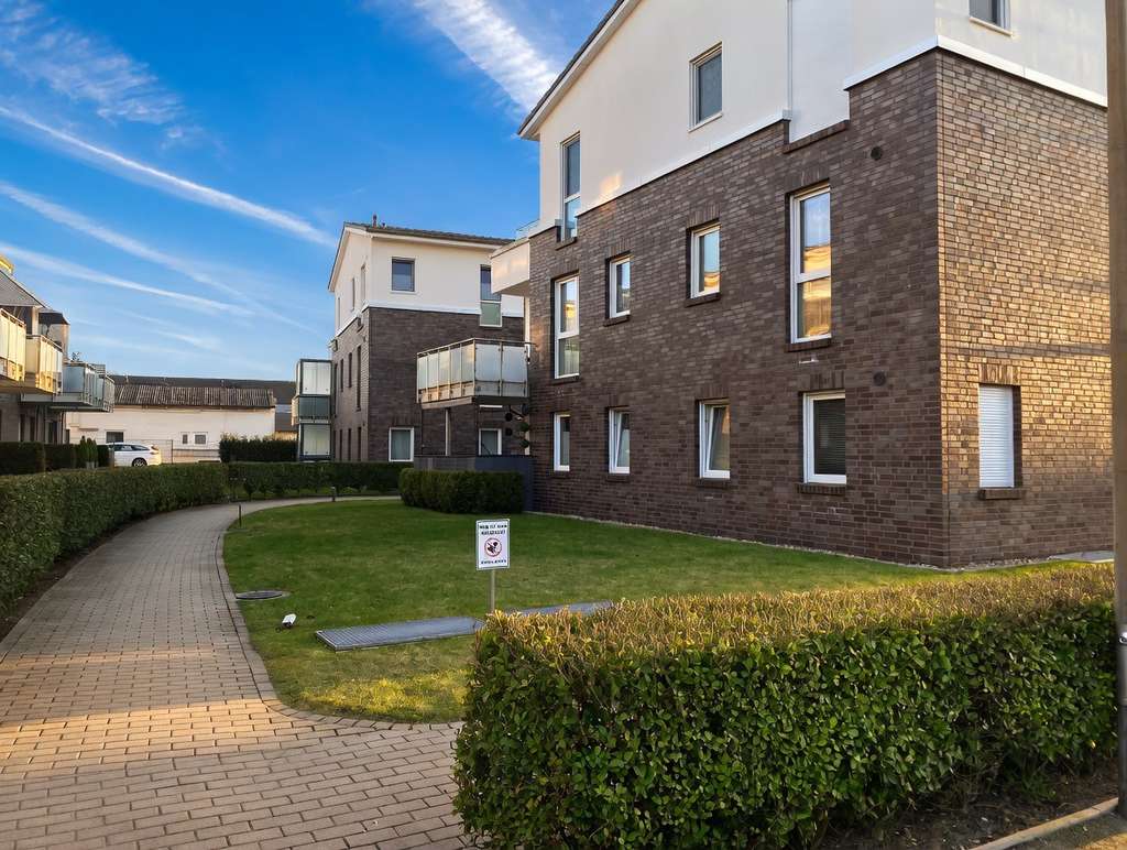 Immobilie in Bönningstedt - Hochwertige, stilvolle und moderne Eigentumswohnung in Bönningstedt - Bild 0