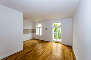 Kapitalanlage oder Eigennutz  - 2-Raum-WE - Südbalkon, Parkett, Tageslichtbad, Fußbodenheizung, Lift