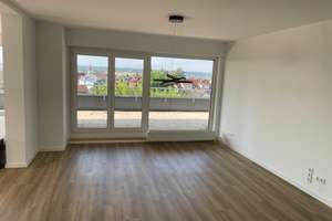 Modernisiertes Penthouse mit 4,5 Zimmern in Holzgerlingen – Hohenzollernstrasse 2, 71088 Holzgerlingen – Vorschaubild 10