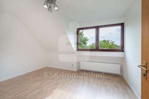 Ihr neues Zuhause: Stilvolles Einfamilienhaus mit außergewöhnlichem Wohnambiente und großem Garten! – Die vollständige Adresse der Immobilie erhältst du vom Anbieter., 41352 Korschenbroich – Vorschaubild 22