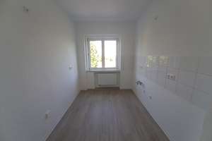 Eine 3 Raumwohnung mit Balkon - frisch renoviert! – Eibenstocker Str. 6, 1309 Gruna, Dresden – Vorschaubild 8