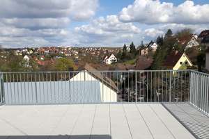 Wohnen mit Charakter: Exklusive Dachwohnung in Versbach – Die vollständige Adresse der Immobilie erhältst du vom Anbieter., 97078 Versbach, Würzburg – Vorschaubild 2