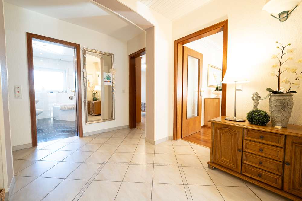 Immobilie in Obertiefenbach - ***Stilvoll mit viel Platz*** - Bild 16