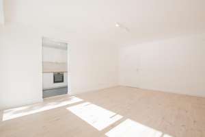 240 qm Garten, EBK, 3 Zimmer mit großem Sonnenscheinbalkon – 40593 Urdenbach, Düsseldorf – Vorschaubild 14
