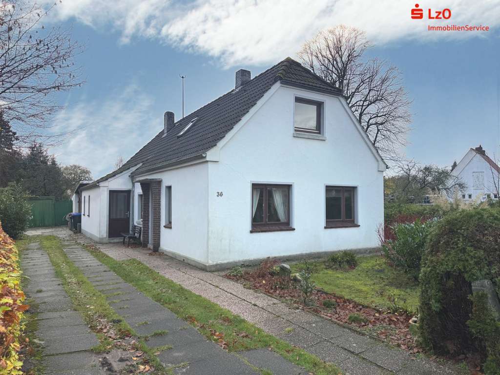 Immobilie in Zetel - Idyllische Lage im Einklang mit der Natur - Bild 0