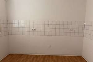 Riesige Familienwohnung mit Terrasse und Gäste-WC!  – Simon-Bolivar-Straße 19, 13055 Alt-Hohenschönhausen, Berlin – Vorschaubild 6