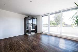 Design, Raum und Flexibilität – eine moderne Bauhausvilla mit Pool für alle Lebensphasen – Die vollständige Adresse der Immobilie erhältst du vom Anbieter., 81825 Gartenstadt Trudering, München – Vorschaubild 27