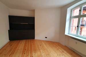 ANFRAGEN ÜBER DAS KONTAKTFELD! Schöne, ruhige und WG-geeignete 3-Zimmer-Wohnung im Altbaudenkmal – Torstraße 85, 10119 Prenzlauer Berg, Berlin – Vorschaubild 5