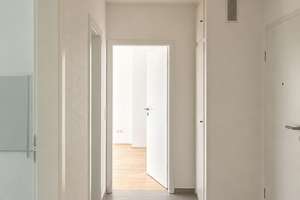 Grünblick inklusive, moderne 2-Zimmer-Wohnung mit Südbalkon und optionaler Garage – Bramdelle 32, 42279 Langerfeld-Beyenburg, Wuppertal – Vorschaubild 5