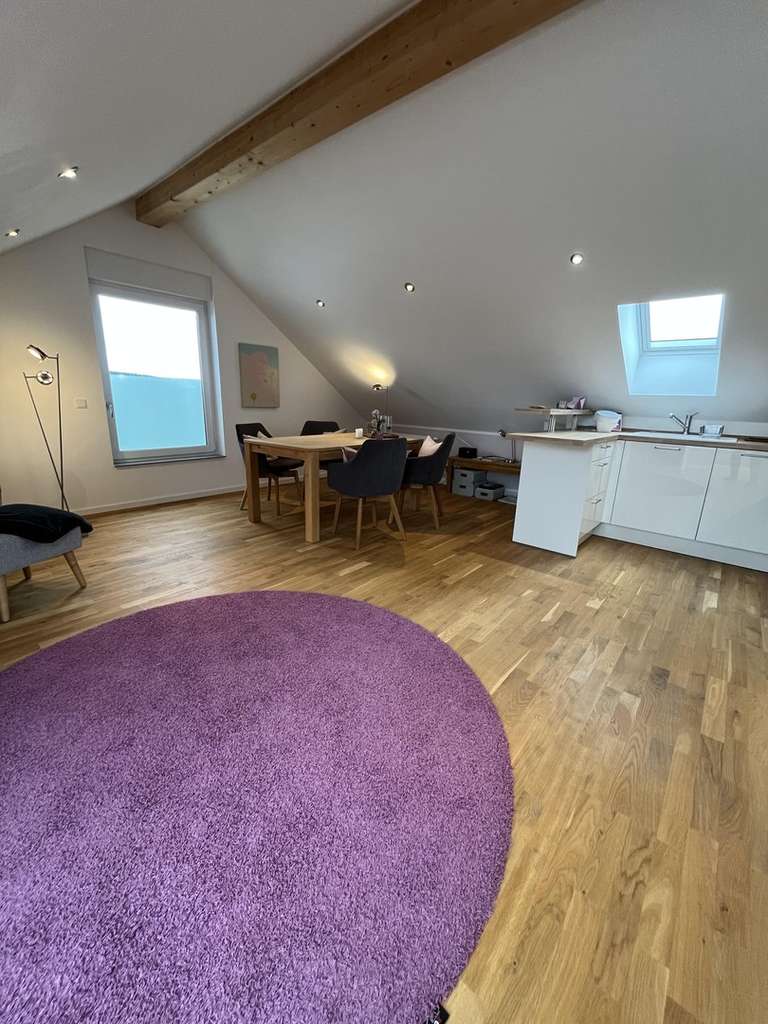 Immobilie in Giengen an der Brenz - 2-Zimmer-Wohnung, Giengen/Brenz, Bühlbergstraße 30, neuwertig, hell, hochwertig, Wohlfühl-Wohnung - Bild 2