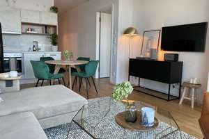 Luxury Furnished Mitte Home with Balcony, Gym & Concierge – TV Tower Views – Voltairestraße 11, 10179 Mitte (Ortsteil), Berlin – Vorschaubild 8