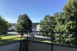 Geräumige 3-Zi.-Wohnung mit Balkon in Sieker (WBS) – Delgenkamp 28, 33605 Stieghorst, Bielefeld – Vorschaubild 1