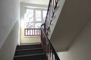 Friedrichshain: Eleganter Altbau mit grünem innenhof und zentraler Lage – Berlin – Vorschaubild 7