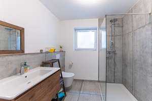 Attraktives freistehendes Einfamilienhaus mit Einliegerwohnung - KfW55 mit Photovoltaik  und  Wall – Die vollständige Adresse der Immobilie erhältst du vom Anbieter., 53842 Troisdorf – Vorschaubild 8
