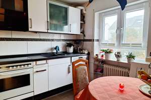 Charmantes Reihenmittelhaus mit Garten und Garage in ruhiger Feldrandlage – Die vollständige Adresse der Immobilie erhältst du vom Anbieter., 76297 Stutensee – Vorschaubild 9