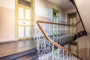 Vermietete 3-Zimmerwohnung mit Wohnküche und kleinem Balkon im Denkmal-Altbau von 1899 – Die vollständige Adresse der Immobilie erhältst du vom Anbieter., 80339 Westend, München – Vorschaubild 7